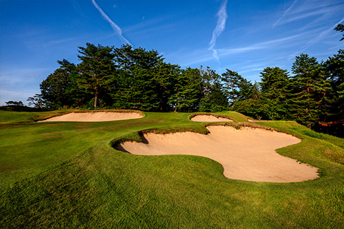 鳴尾GC15thHole